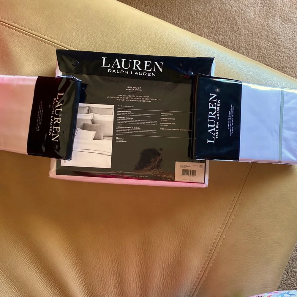 Ralph Lauren Spencer Border Sateen Duvet cover & Two Standard Shams.